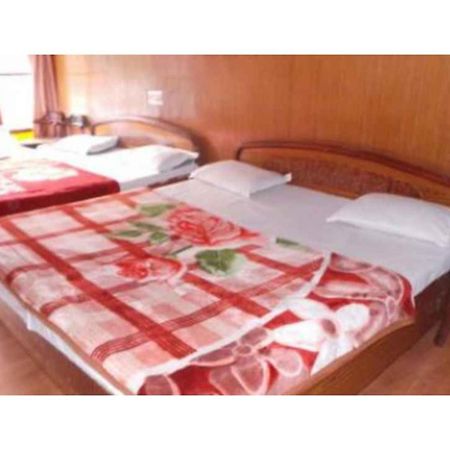 Hotel Darpan Nainital Bagian luar foto